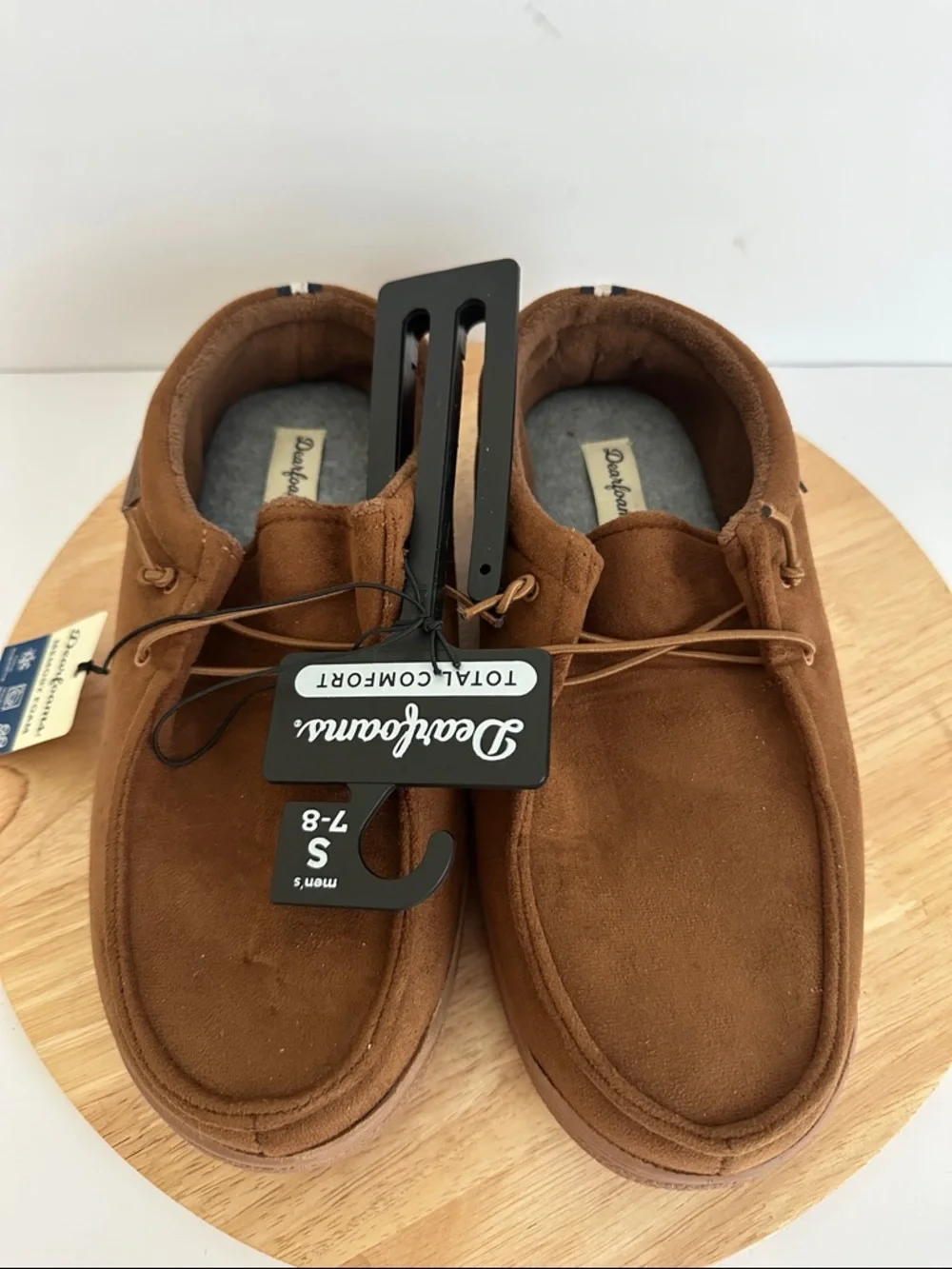 Dearfoams Mens Memory Foam Slip-On Slippers